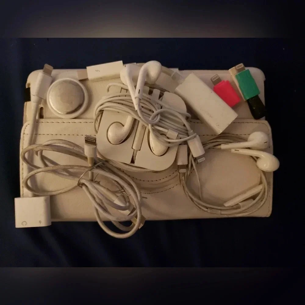 Ipod/iPhone accessories